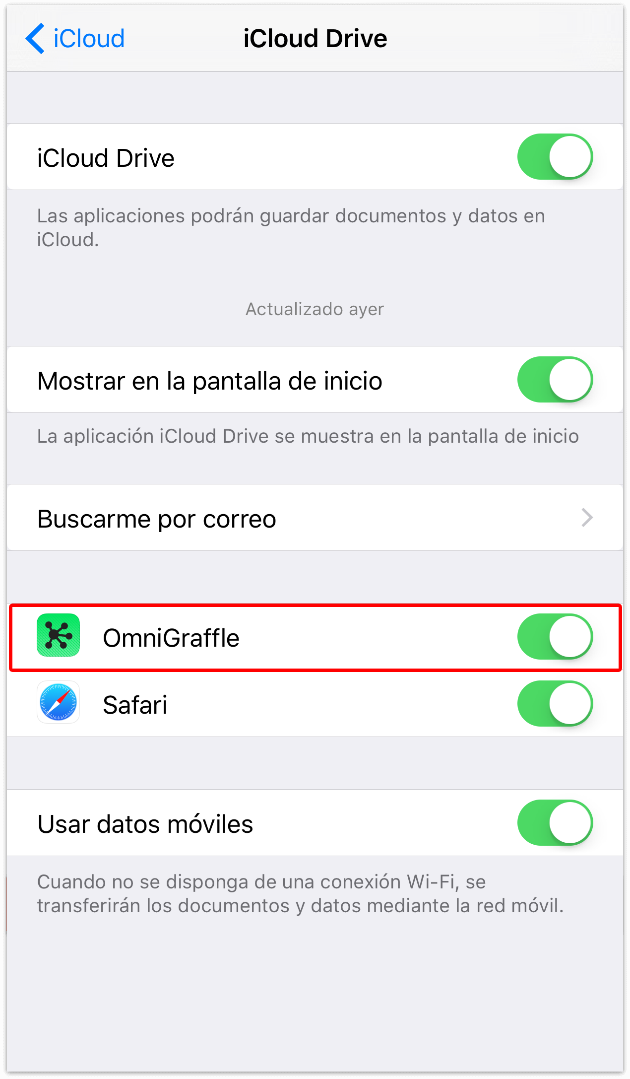 La pantalla de iCloud Drive, mostrando la lista de aplicaciones que guardan documentos y datos en la nube