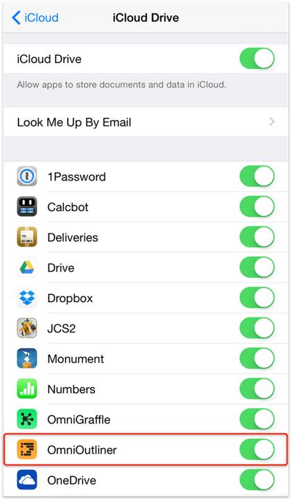 The iCloud Drive screen, showing the list of apps storing documents and data in iCloud